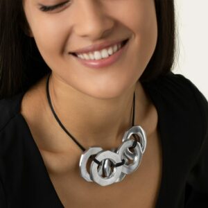 Collana fili 5 Bulloni Vestopazzo cod. AL02222